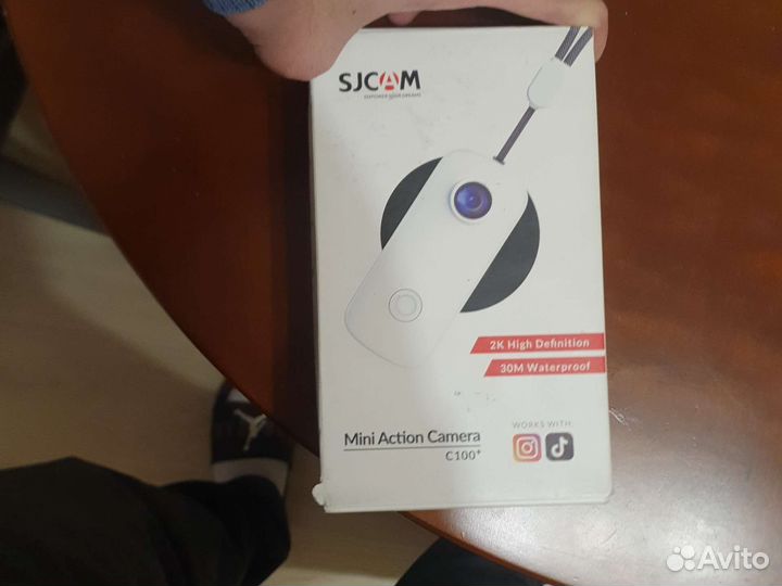 Экшн камера sjcam с100+