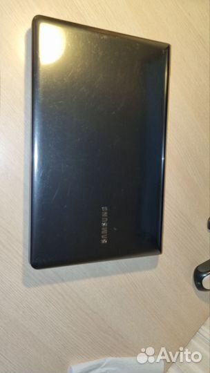 Ноутбук Sumsung NP355V5C