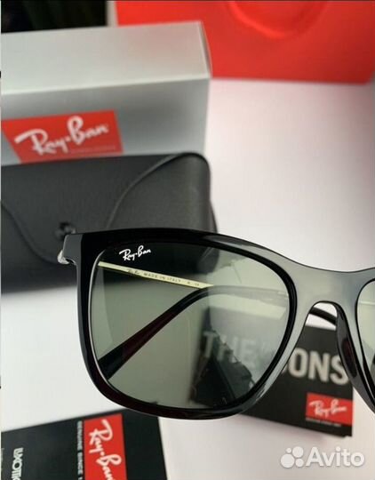 Очки ray ban hightatreet зеленые