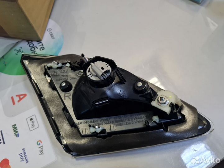 Фонарь задний внутренний правый Mazda 6