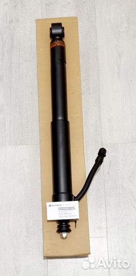 Задний амортизатор Toyota Prado 150