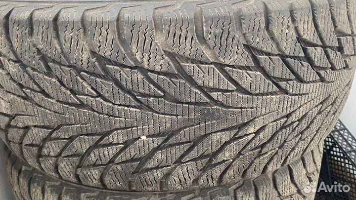 Nokian Tyres Hakkapeliitta R2 R17