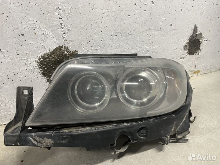 Фары BMW E90 дорест ксенон