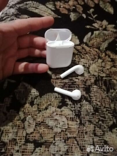 Беспроводные наушники