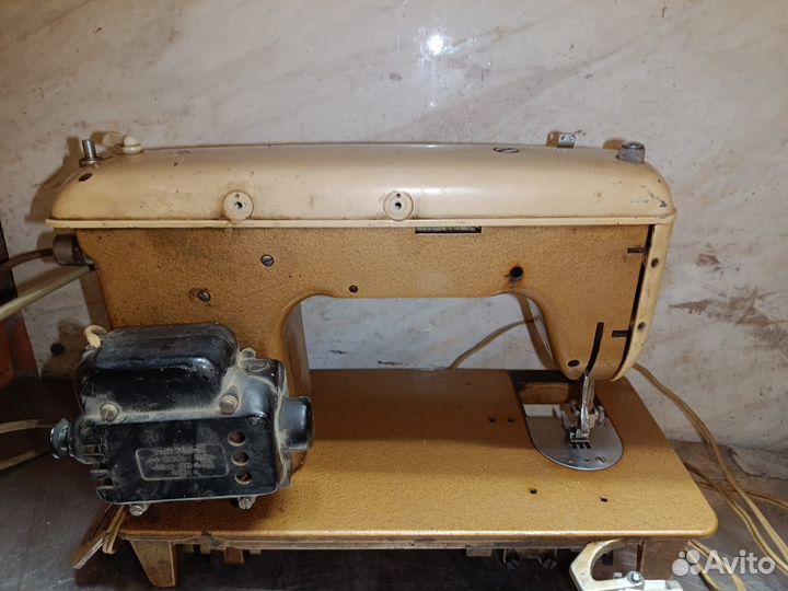 Швейная машина Kohler zick zack