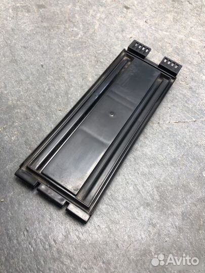 Крышка фильтра салона Mercedes M W164