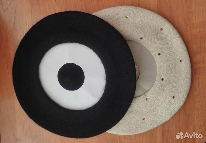 Берет женский