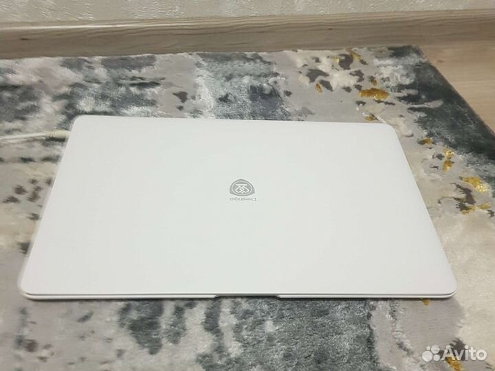 Prestigio smartbook 141a03