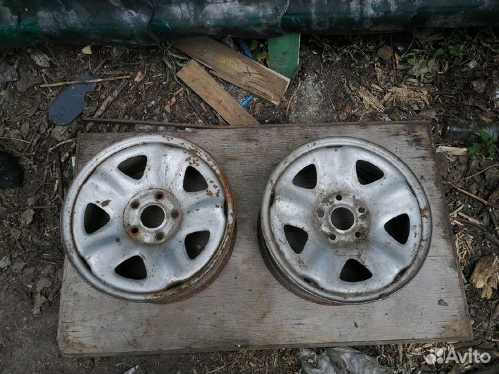 Штампованный диск Газ Волга 3110,31105,3102