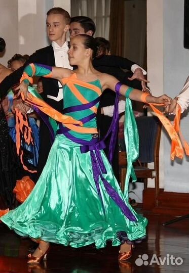 Аренда платья для бальных танцев St 145-155