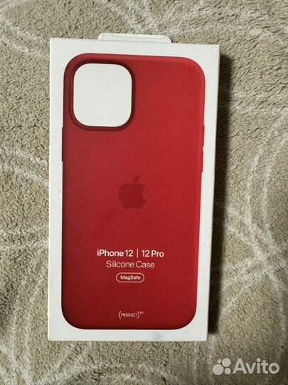 Чехол на iPhone 12 pro новый
