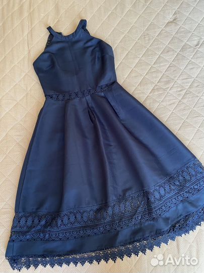 Платье Chi Chi London Tall размер М