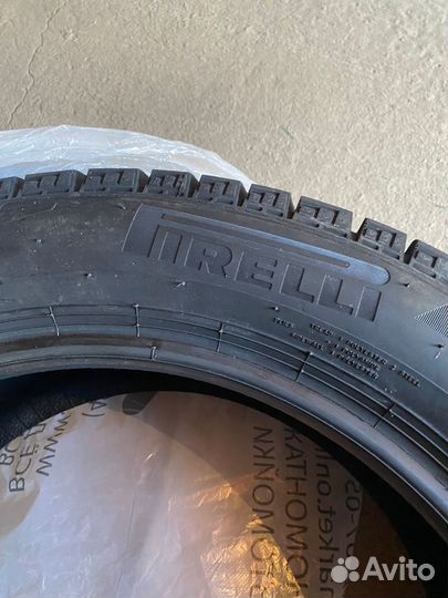 Pirelli Ice Zero FR 225/50 R17 98H