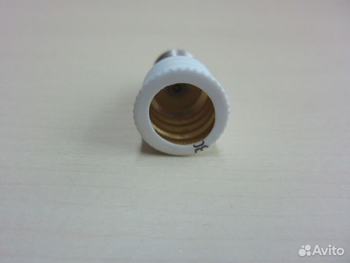 Переходник для ламп с цоколя E14 на E12