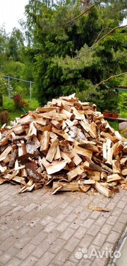 Дрова сухие навалом