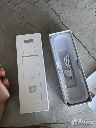 Аппарат для ультразвуковой чистки лица