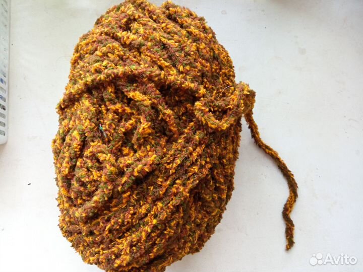 Пряжа и нити для ручного вязания