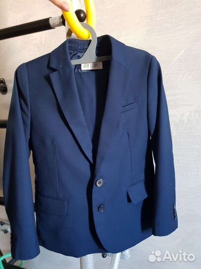 Школьный костюм