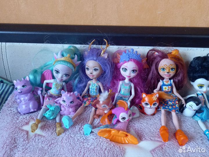 Большая коллекция кукол энчантималс