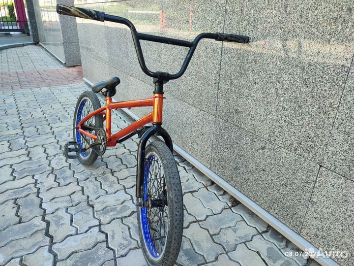 Велосипед BMX