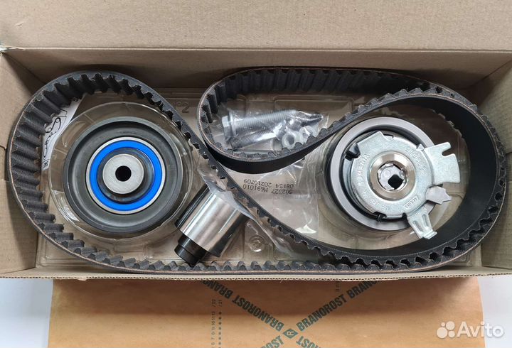 Комплект ремня грм audi A4/A6/VW passat 2.0D