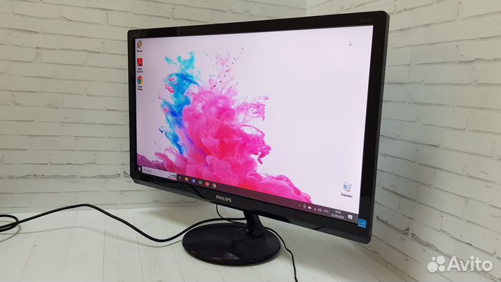 Монитор Philips 58 см гарантия 30 дней
