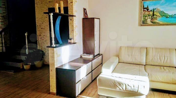 Дом 170 м² на участке 6 сот.