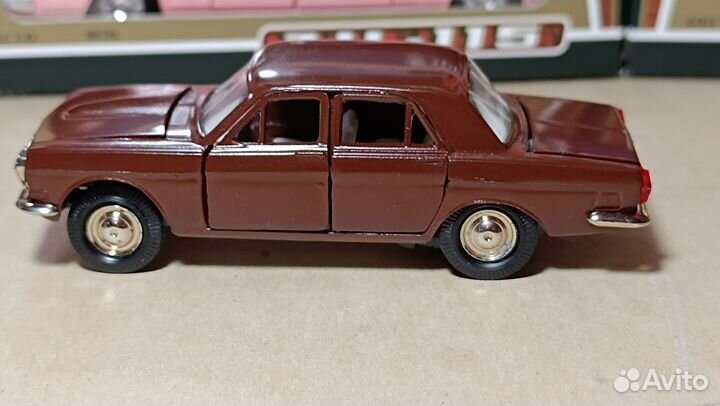 Модель СССР Волга газ 24-01 Редкий цвет