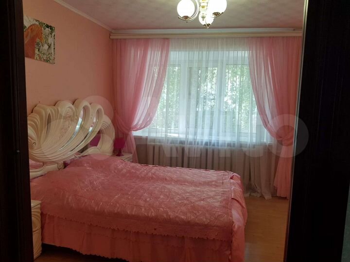 3-к. квартира, 64 м², 1/5 эт.