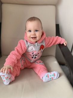 Теплый костюм для девочки