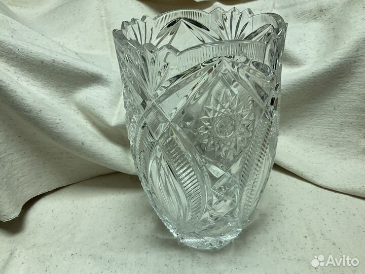 Хрустальная ваза для цветов Чехия