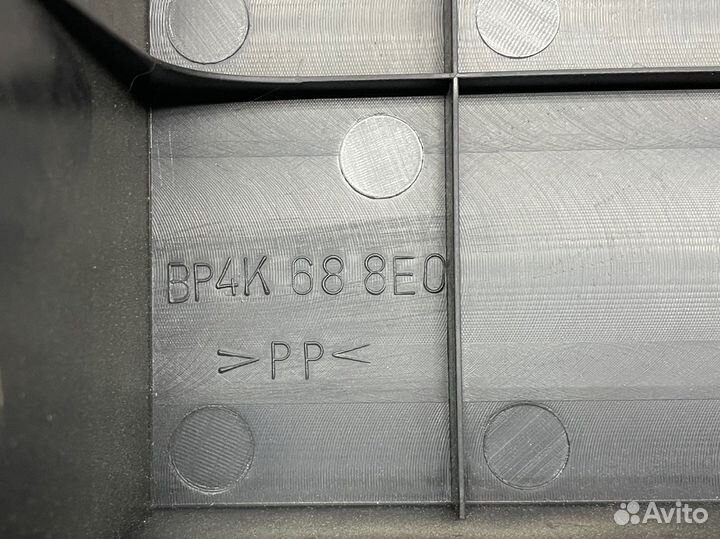 Пол / ящик багажника Mazda 3 BK хэтчбек