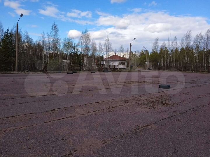 Машиноместо, 30 м²
