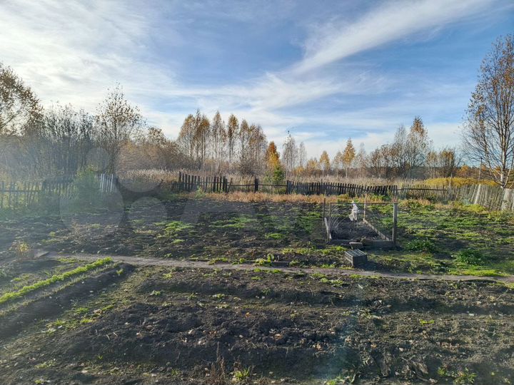 Дача 10 м² на участке 6 сот.