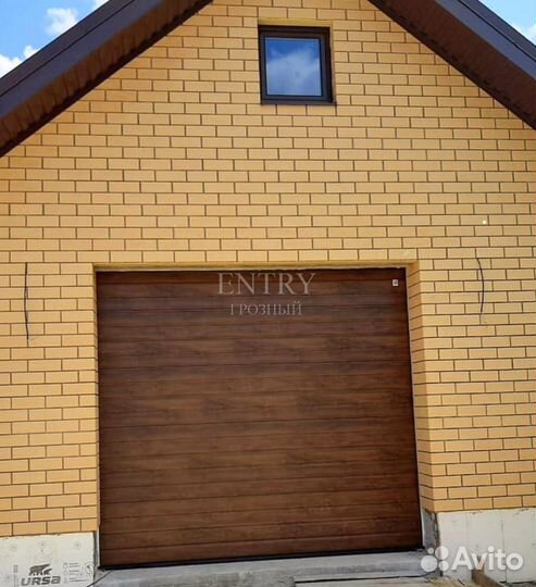 Ворота гаражные секционные