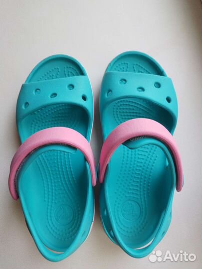 Сандалии crocs c11