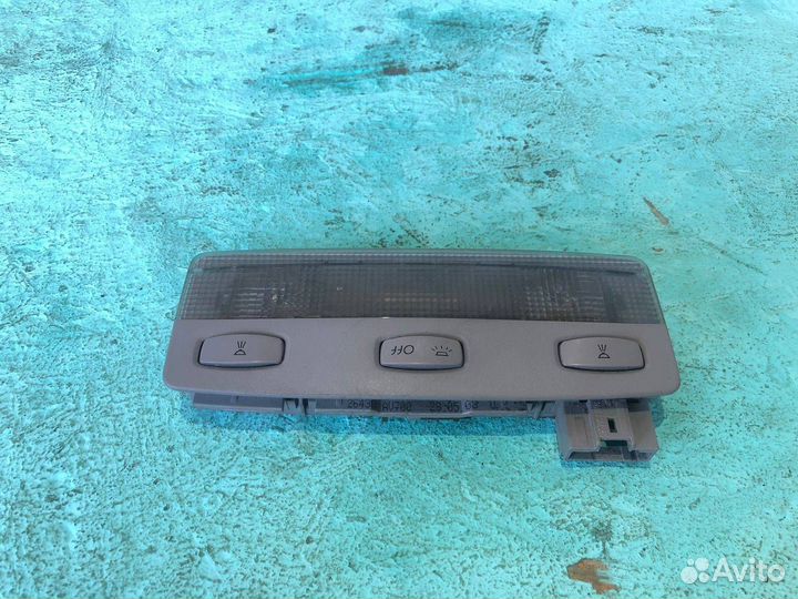 Фонарь салона (плафон) передний верхний Nissan P12