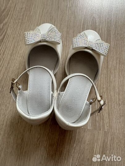 Туфли для девочки