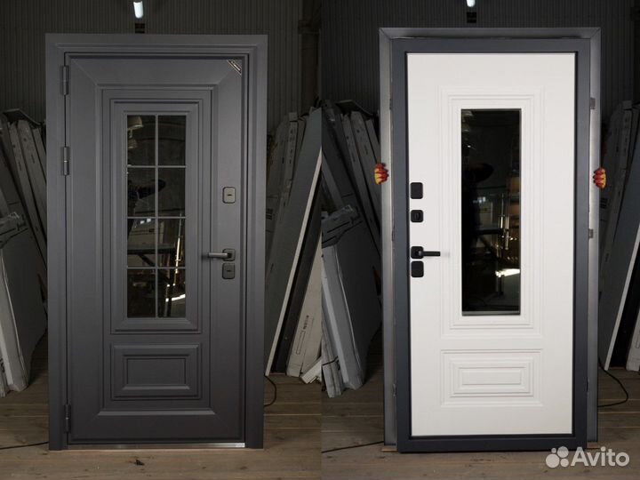 Дверь входная металлическая с окном