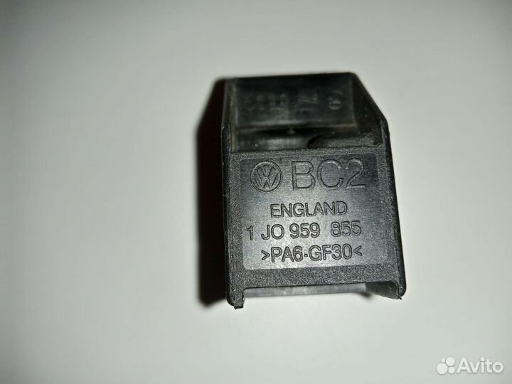 Кнопка стеклоподъемника Фольксваген Пассат Б5