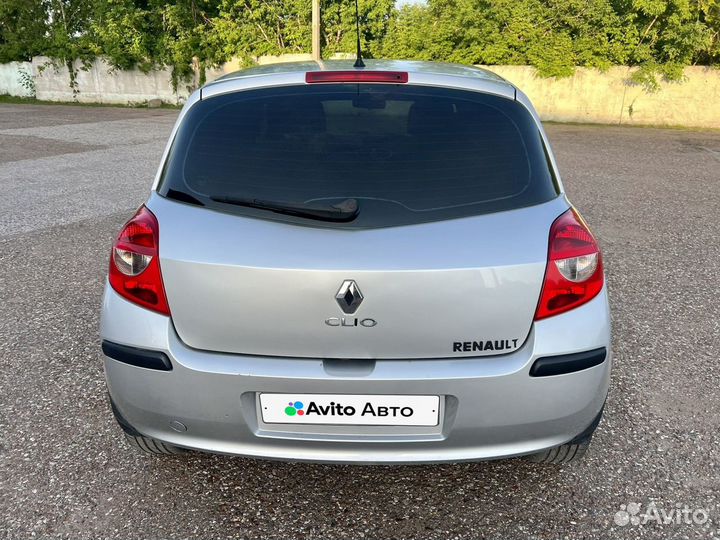 Renault Clio 1.6 МТ, 2006, 195 000 км