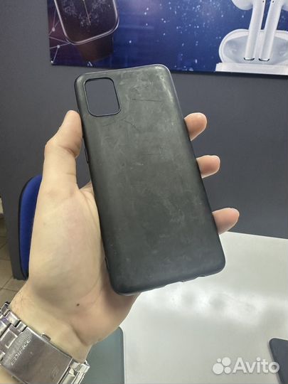 Б/у Чехлы на android