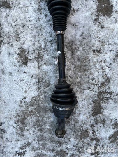 Продам полуось правую на Е70 4.0д