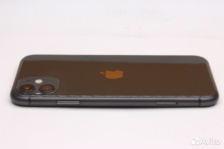 Телефон Apple iPhone 11 128Gb Black
