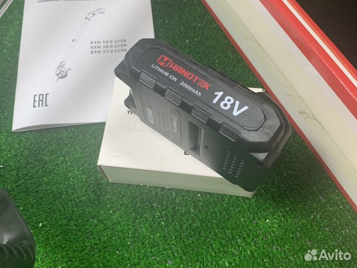 Триммер аккумуляторный 18В новый