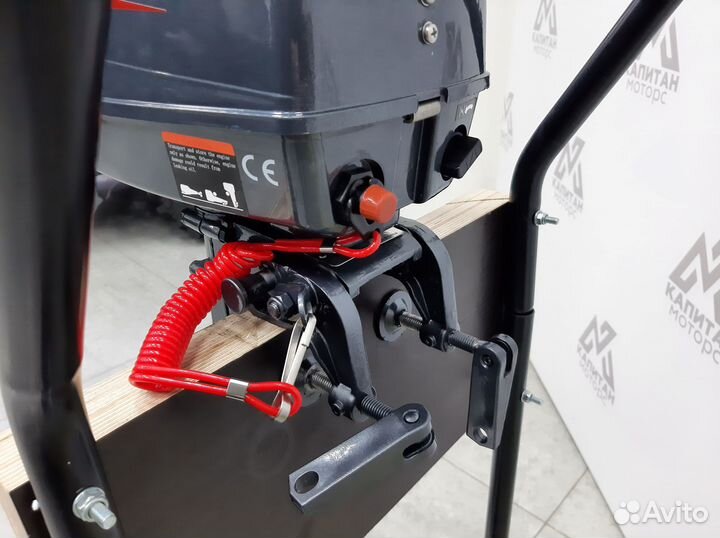 Лодочный мотор breeze 2-2.6