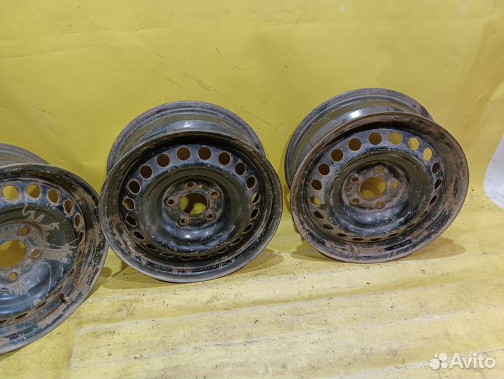 Диск колесный Nissan R16