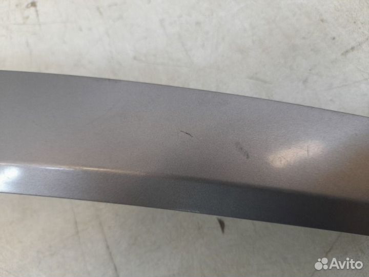 Накладка обшивки двери передняя правая Toyota Rav4