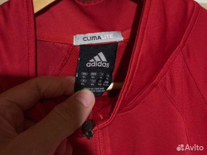 Спортивный костюм adidas