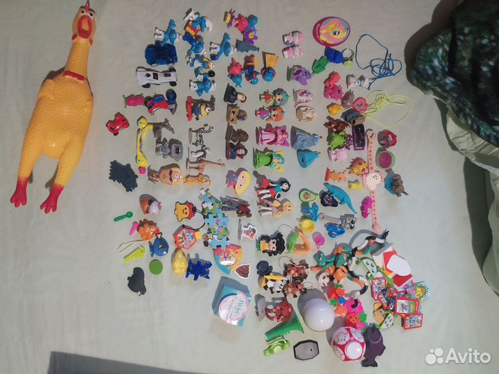 Киндер игрушки